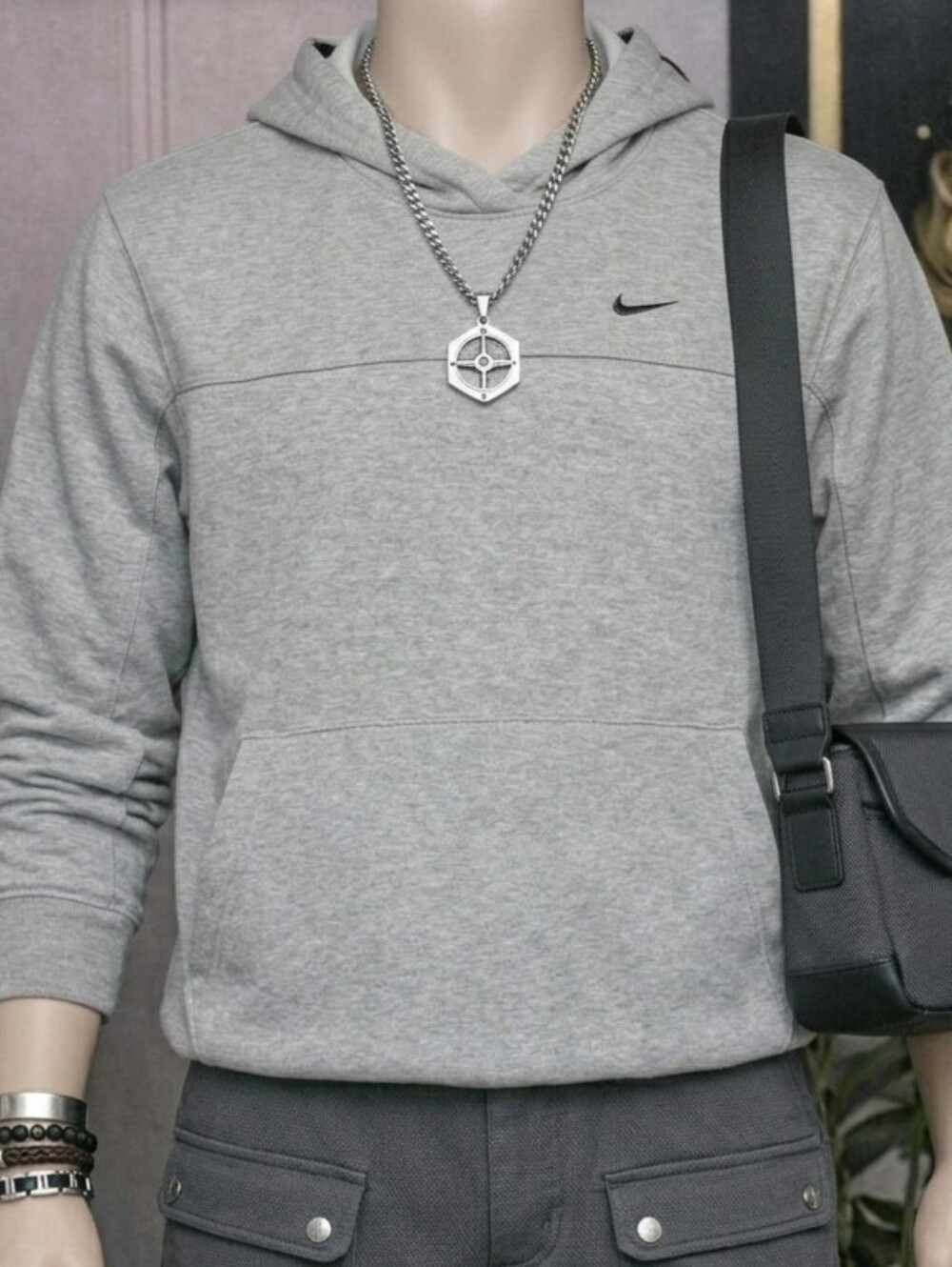 Nike Men’s Small Gray Therma‑Fit Pullover Hoodie Sweatshirt Kangaroo Pocket